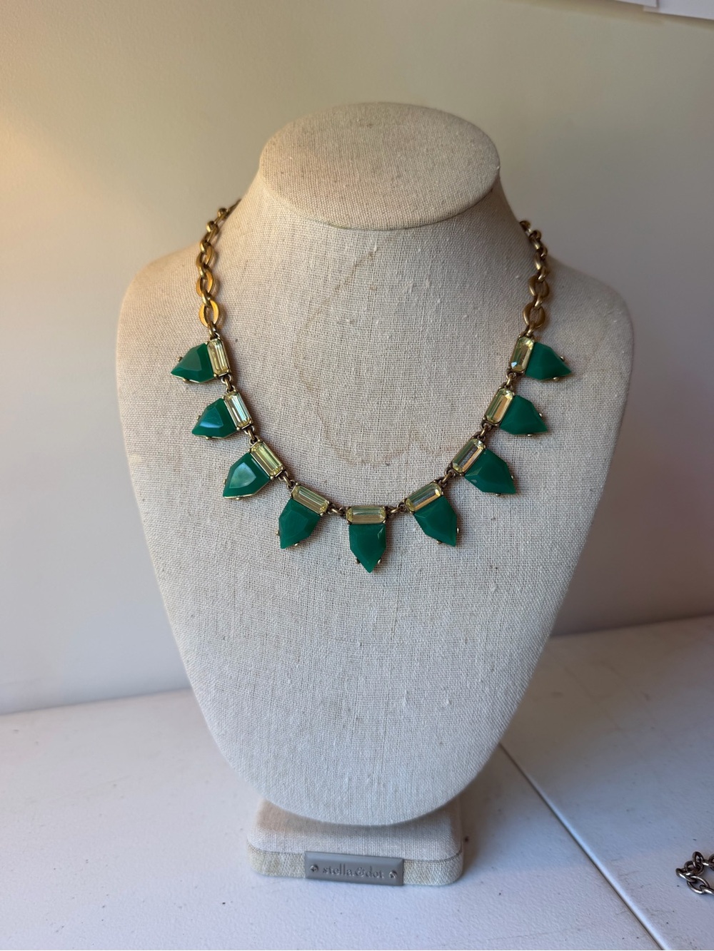 Stella & Dot Green Statement Necklace